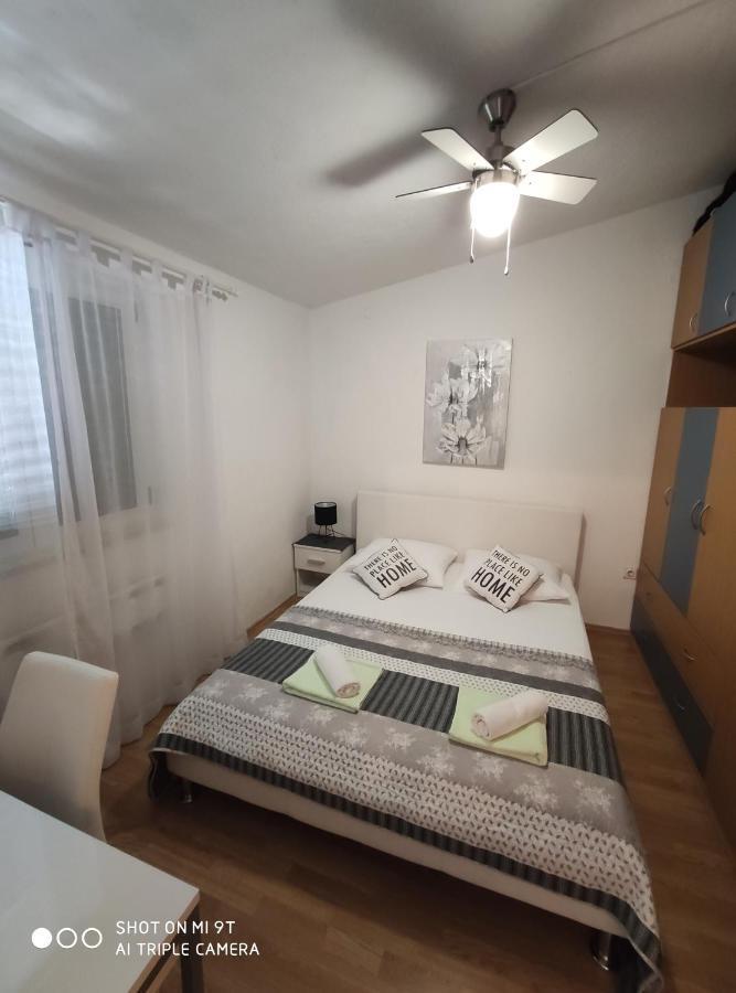 Apartment Burich Makarska Eksteriør bilde